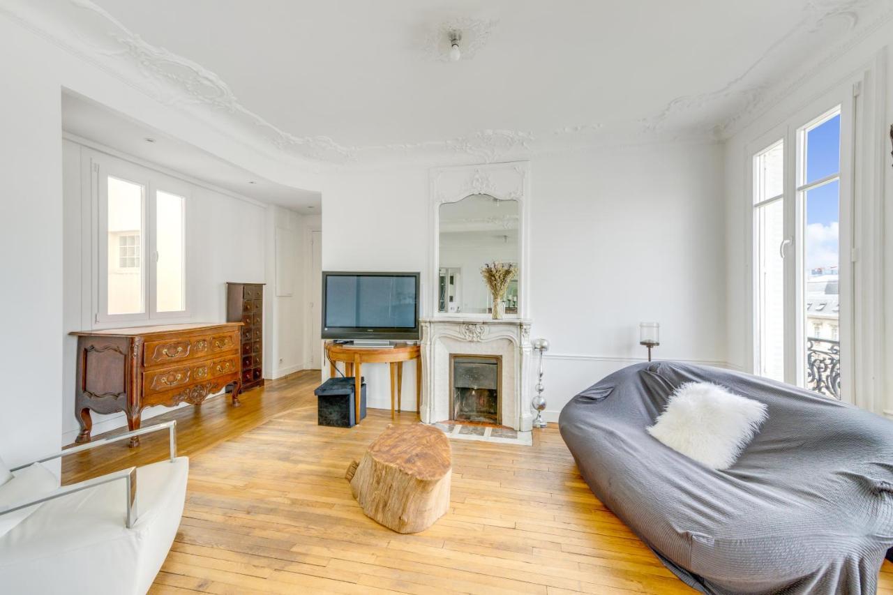 Place De La Mairie Apartment Levallois-Perret Luaran gambar